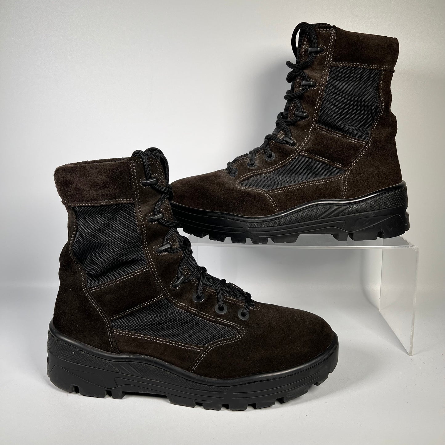 Yeezy Combat Boots Season 4 Oil Size 8.5US/41EU USED s8804