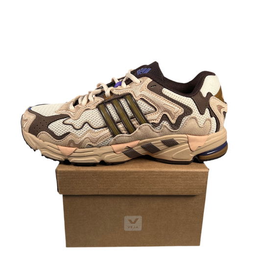 Adidas x Bad Bunny Response CL Paso Fino (2023) Size 8.5 USED s17709