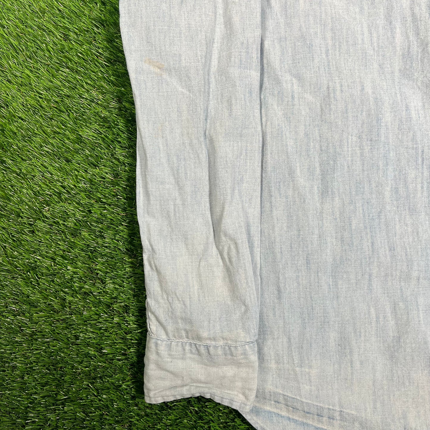 Polo Ralph Lauren Purple Label Blue Button Up Shirt Size Medium USED v18123