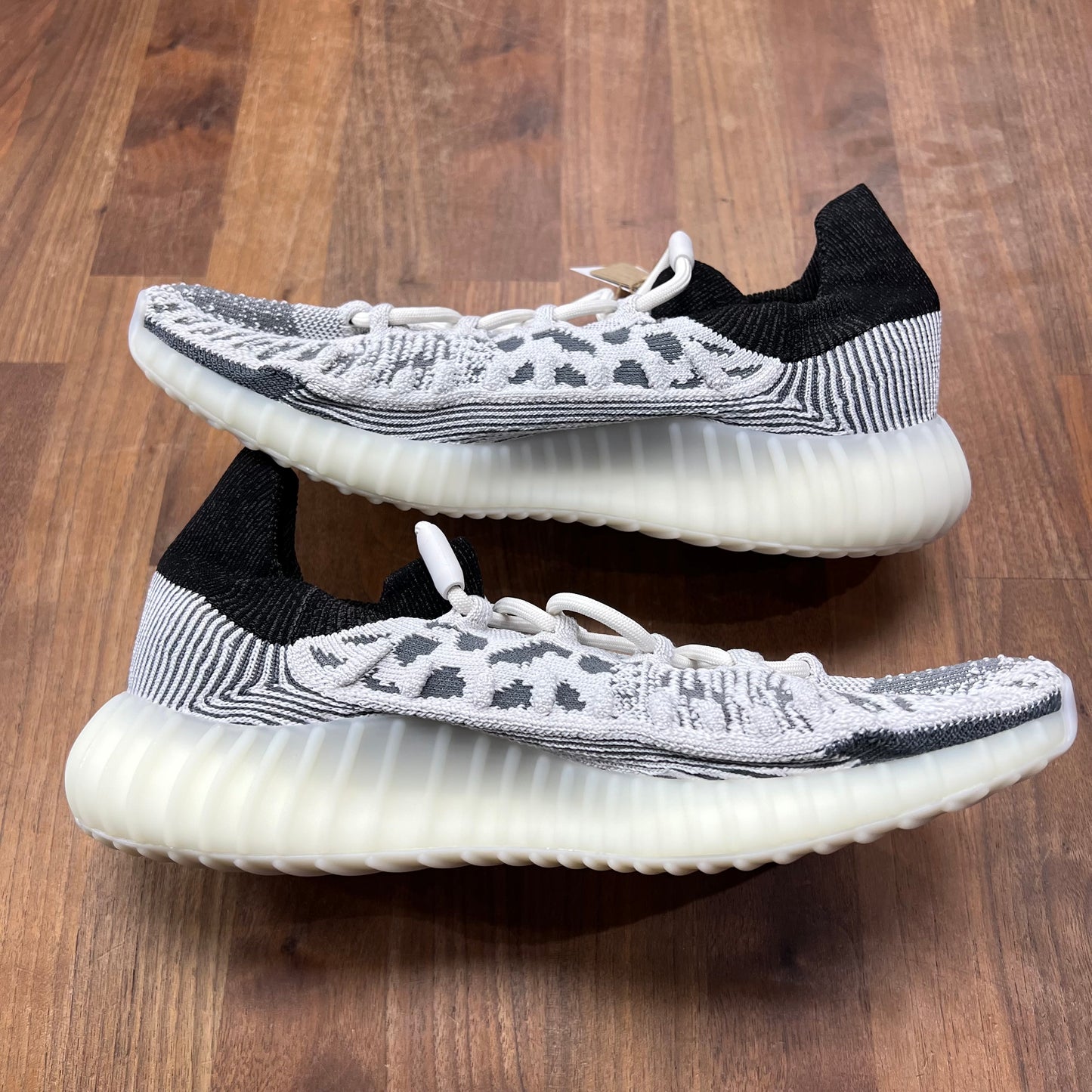 Yeezy 350 Cmpct Slate Panda Size 10 NEW s17260