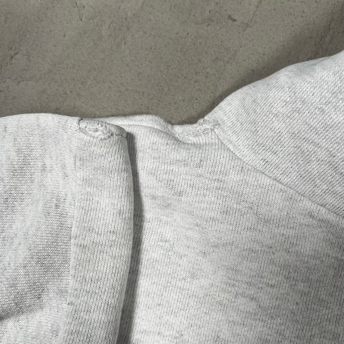 1990s Georgetown Hoyas Bulldog AOP Grey Hoodie Size XL USED v20271