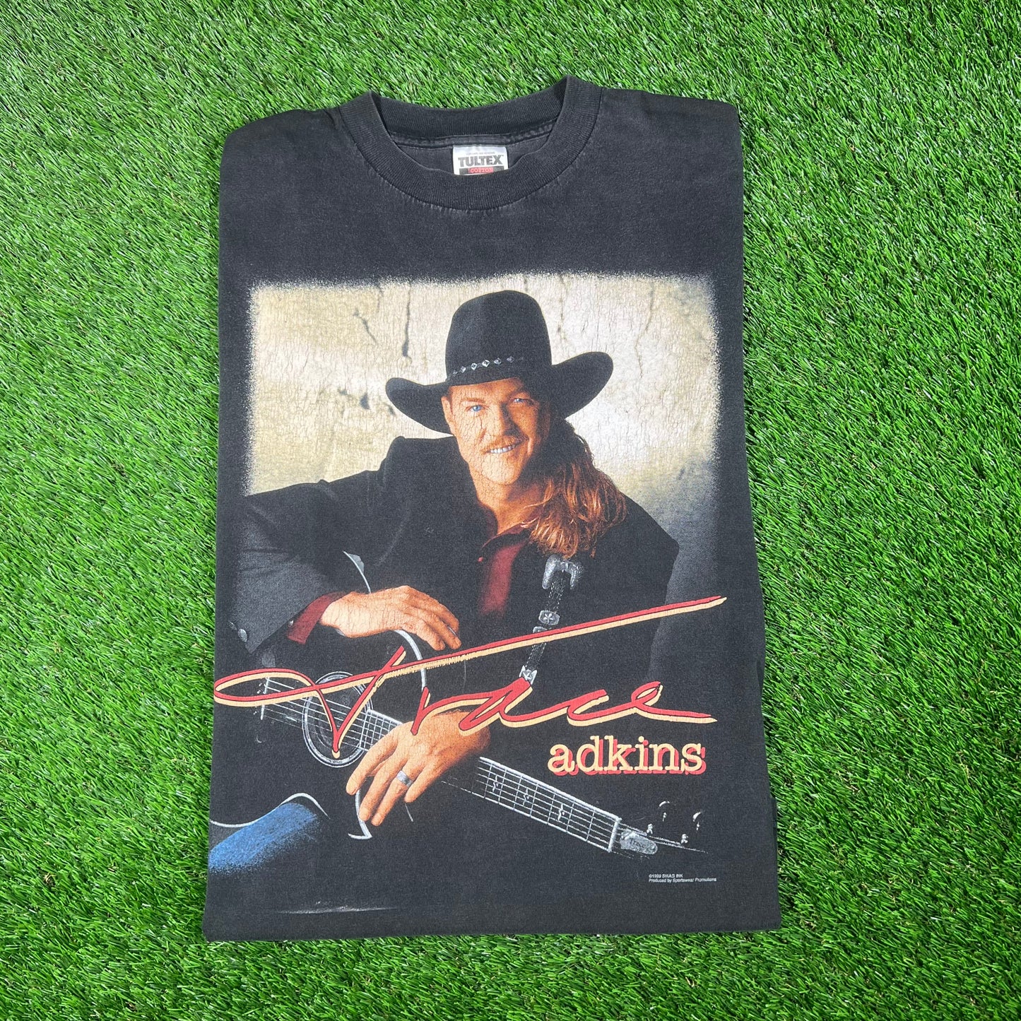 1999 Trace Adkins Black Portrait Tee Size Medium USED v17580