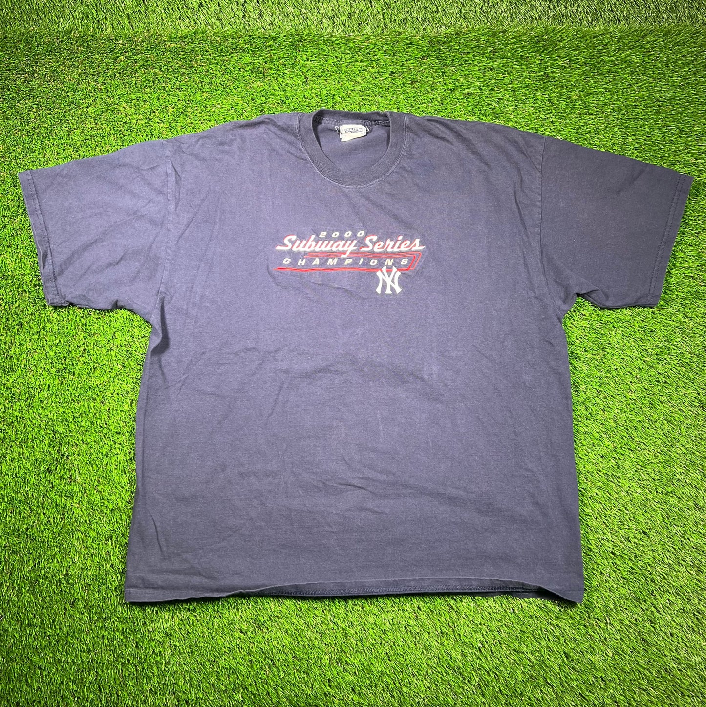 2000 Yankees Subway Series Champions Navy Blue Tee Size XL USED v18635