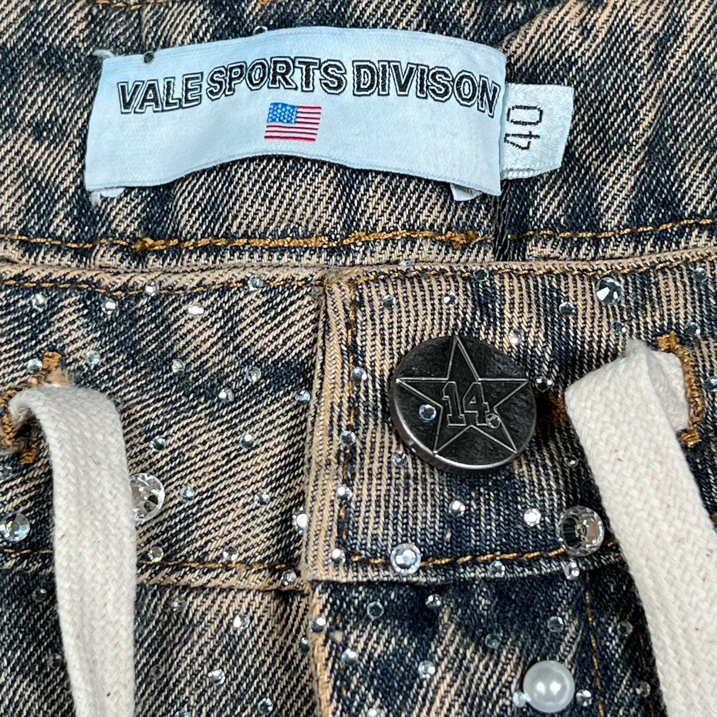 Vale Forever Rainstom Rhinestone Denim Jean Jhorts Size 40 NEW x14275
