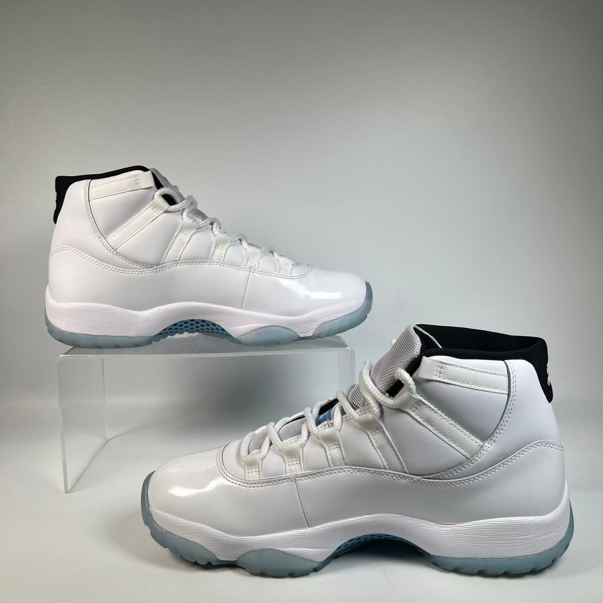 Jordan 11 High Legend Blue (2024) Size 10 USED s23540