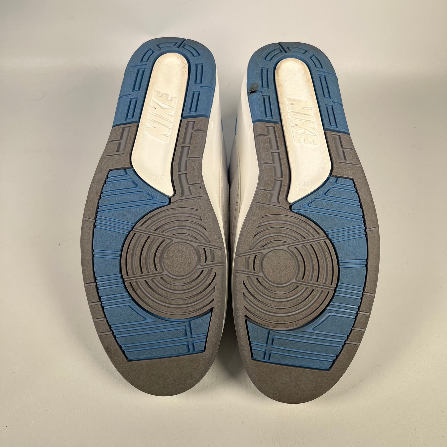 Jordan 2 Low UNC (2023) Size 8.5 USED s18763