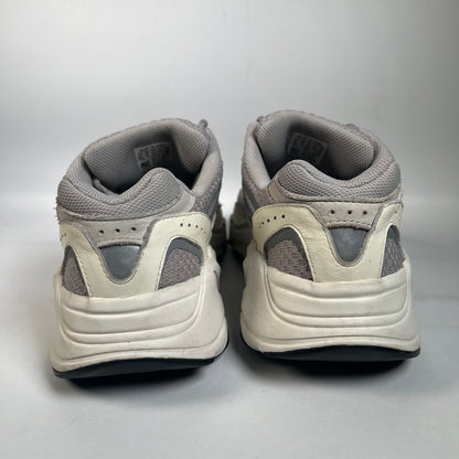 Yeezy 700 Static (2018) Size 9.5 USED s21095