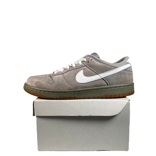 Nike Dunk Low Grey Suede (2005) Size 9.5 USED s21941