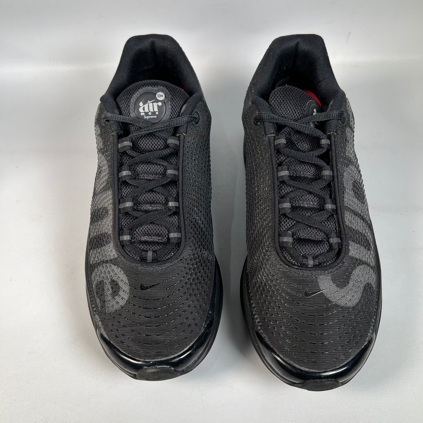 Nike Air Max Dn SP Supreme Black (2024) Size 8.5 USED s22244