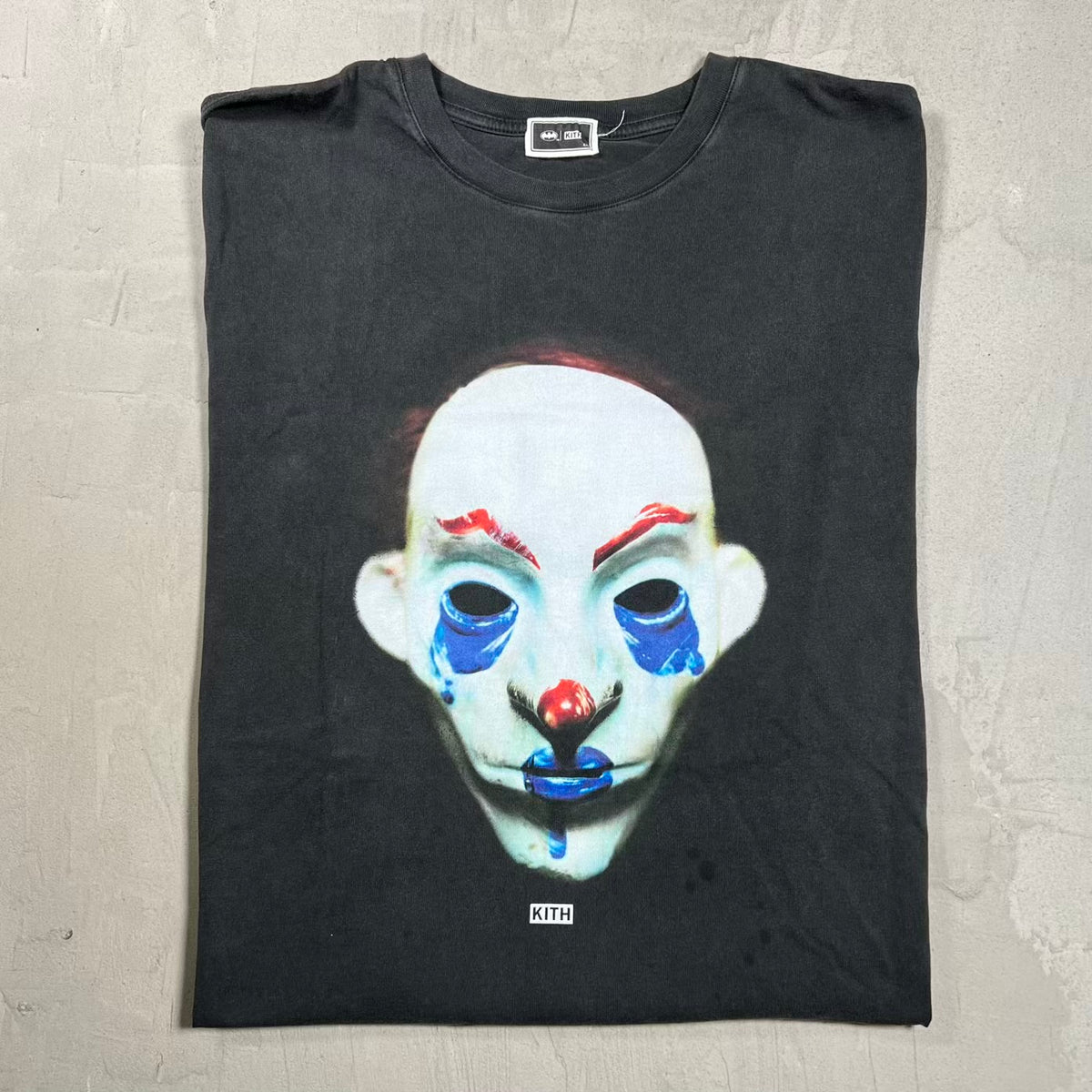 Kith Batman The Dark Knight Joker Mask Black Tee Size XXL USED x18390