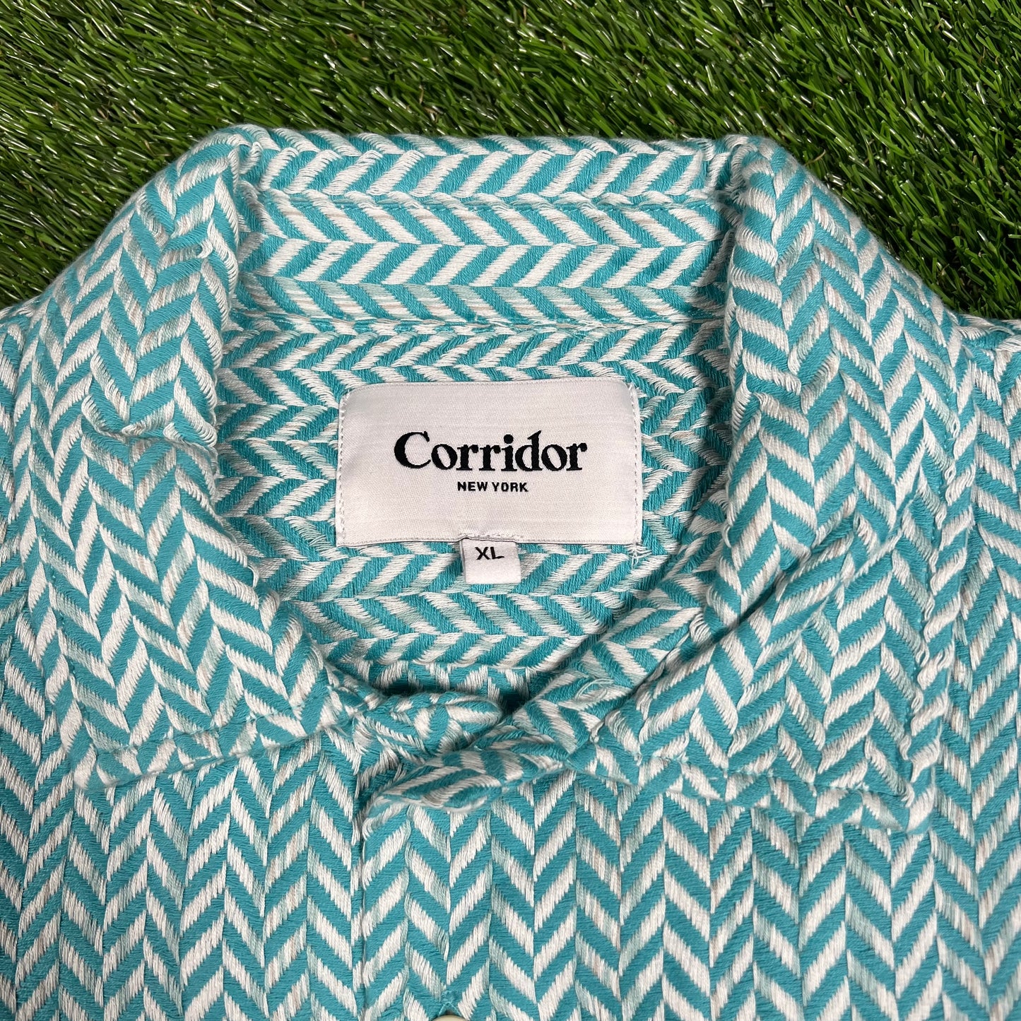 Corridor Vision SS Camp Blue Button Up Tee Size XL NEW x14707