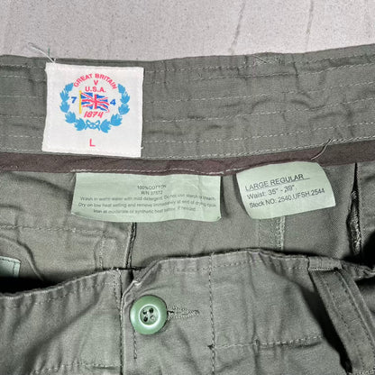 74 Is War Oliver Green Cargo Pants Size Large USED x18735