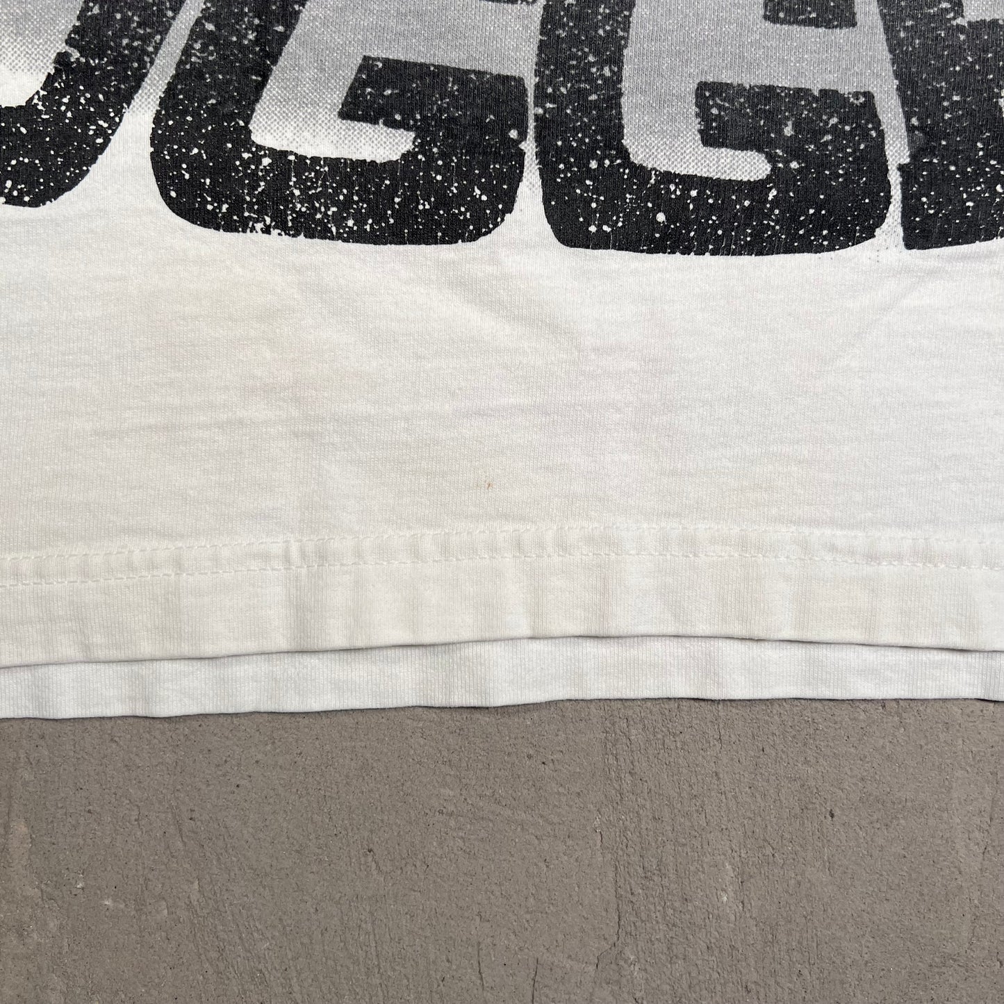 1995 Taz White "Always Rugged" Hilfiger Spoof Tee Size XL USED v17251