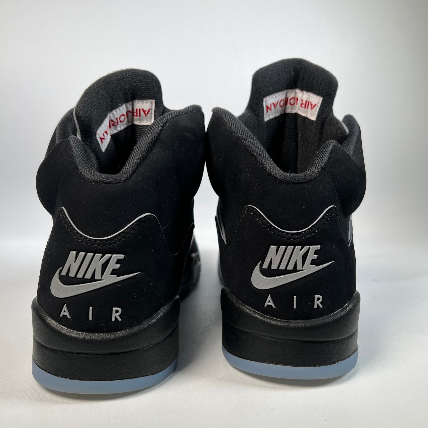 Jordan 5 Black Metallic Reimagined (2025) Size 10 USED s22544