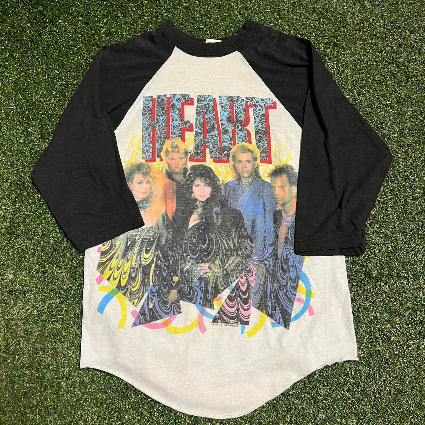 1986 Heart World Tour White/Black Baseball Tee Size Small USED v16398
