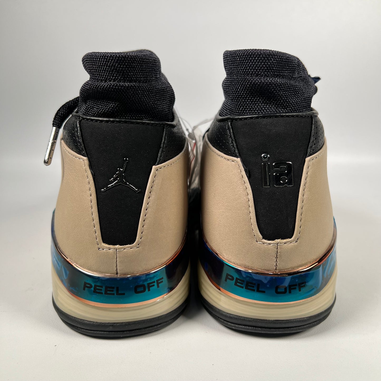 Jordan 17 Low Infinite Archives (2025) Size 8.5 NEW s19203