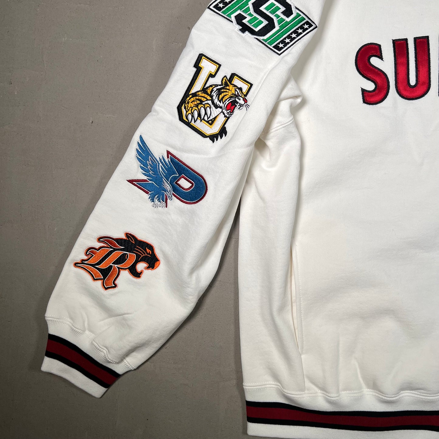 Supreme Mascot Zip Up White Crewneck Size Large NEW x17422