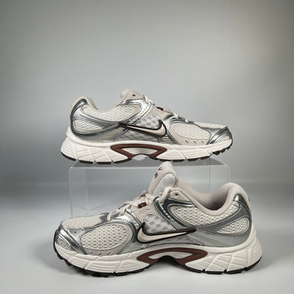 Nike V5 RNR Sail Fauna Brown (2025) Size 8m / 9.5w USED s18979