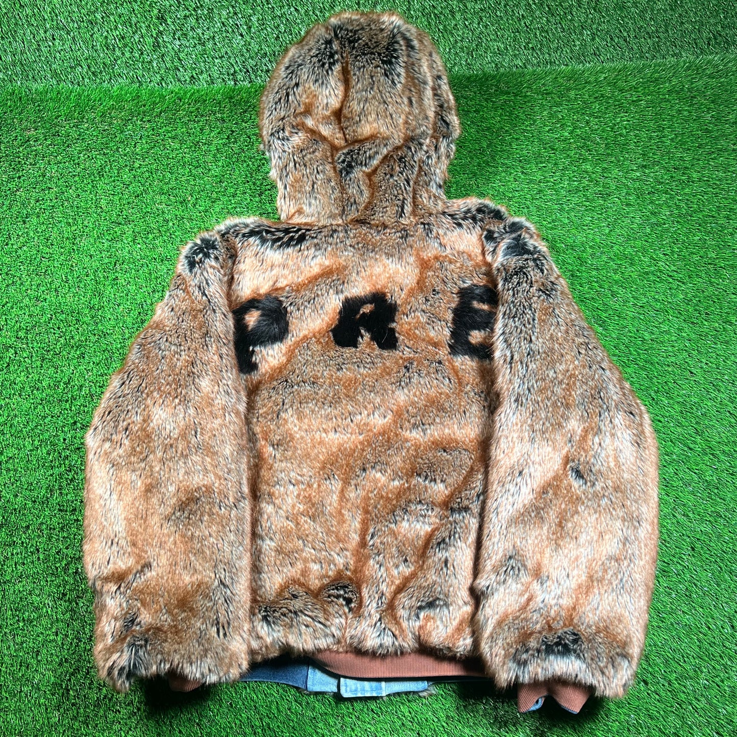 Supreme Reversible Faux Fur Denim Hooded Work Jacket (2026) Size XL NEW x16492