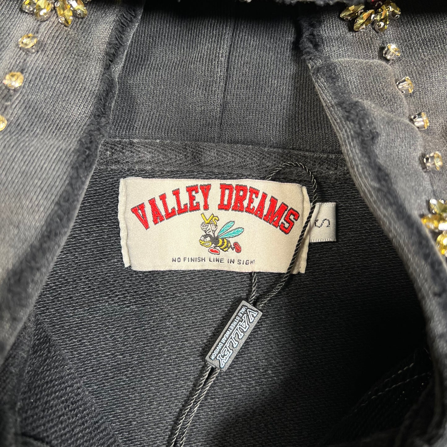 Vale Valley Dreams Distressed Black Full Zip w/ Rhinestones Size Small USED x17662