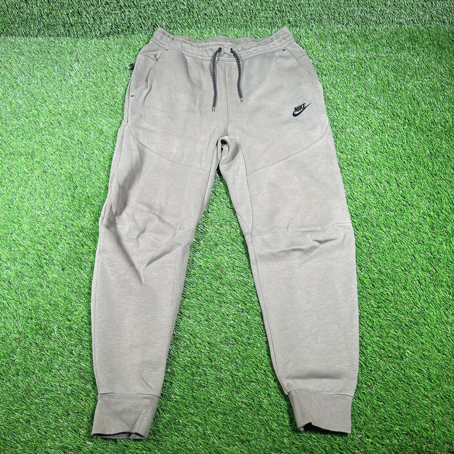 Nike Tech Olive Green Pants Size Small USED v16832