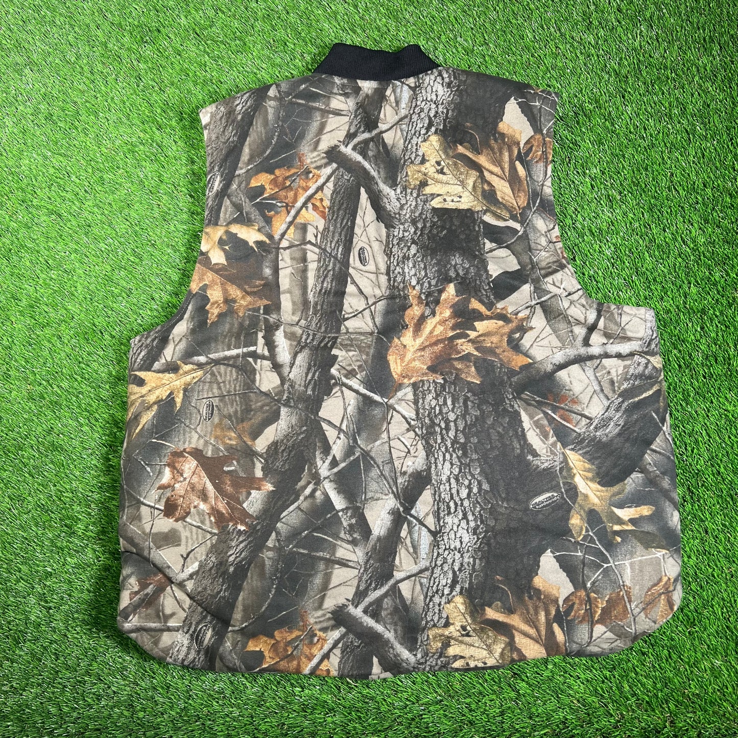 Y2K Carhartt Woodland Camo Insulated Vest Size XL USED v18206