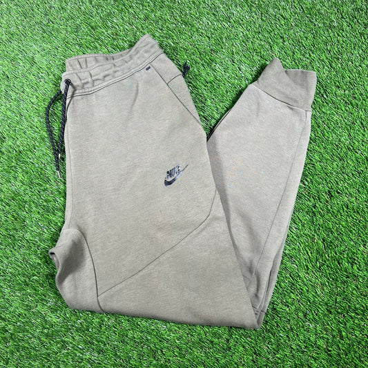 Nike Tech Olive Green Pants Size Small USED v16832