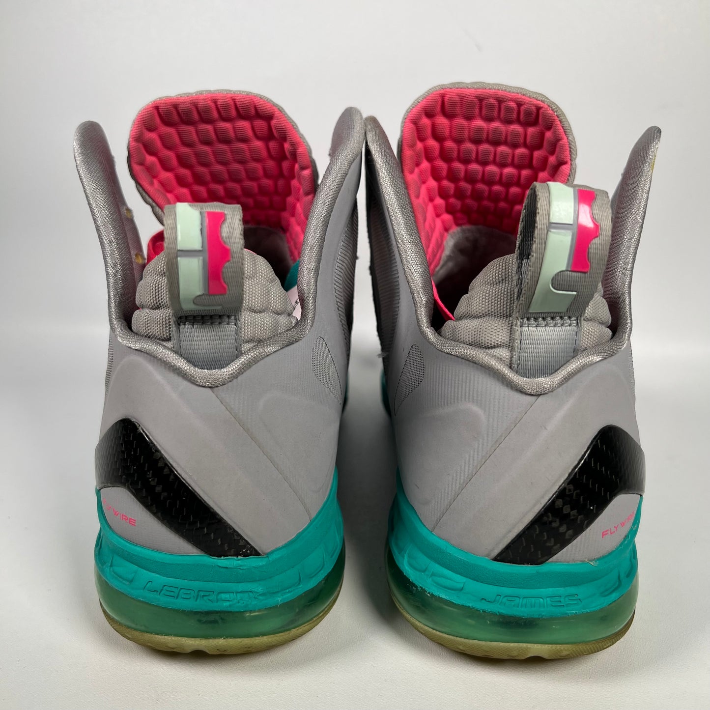 Nike Lebron 9 South Beach (2012) Size 10.5 USED s18042