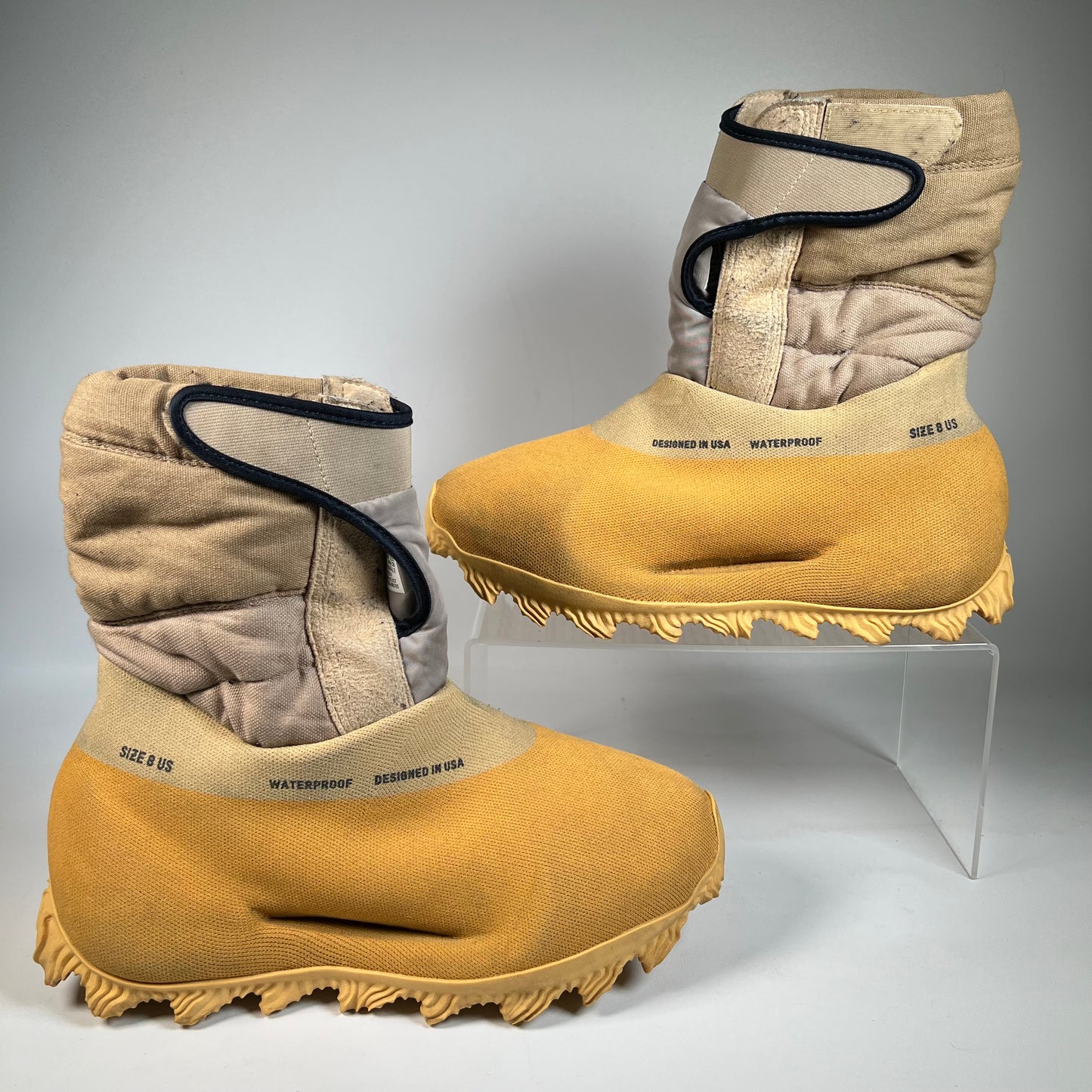 Yeezy Knit Boot Sulfur (2021) Size 8 USED s21878