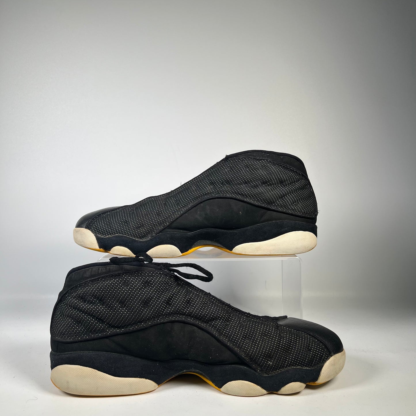 Jordan 13 Low Black Varsity Maize (2005) Size 13 USED s18732