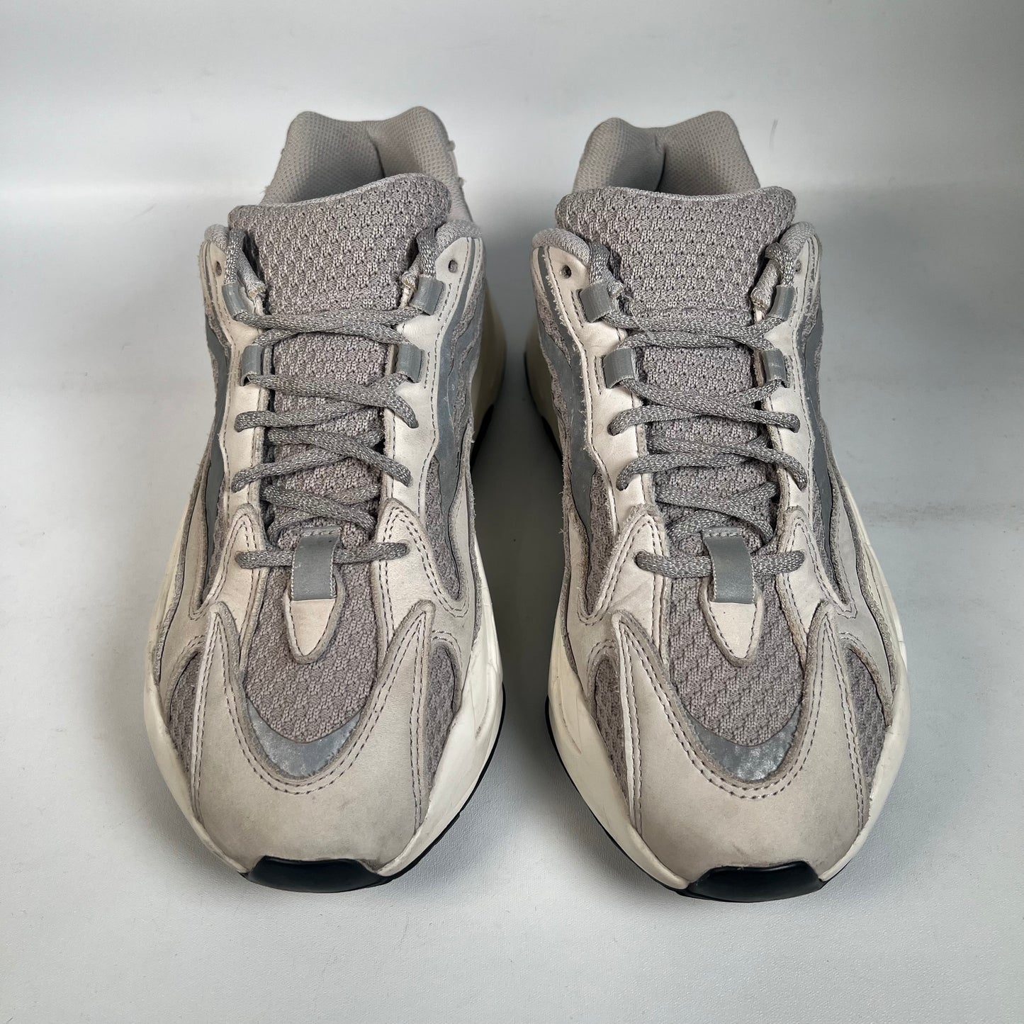 Yeezy 700 Static (2018) Size 9.5 USED s21095