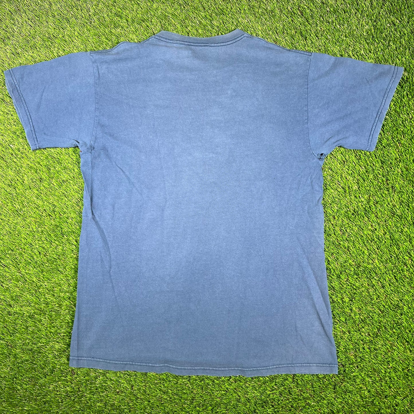 1999 New York Yankees Blue Logo Tee Size Medium USED v16995