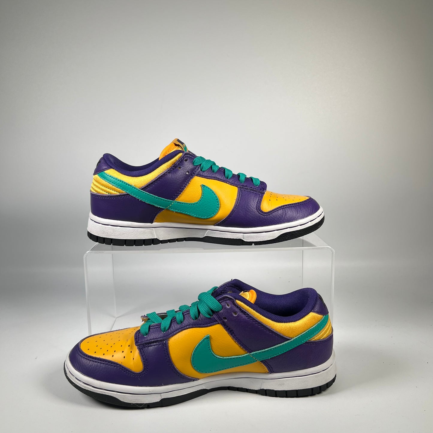 Nike SB Dunk Low Lisa Leslie (2022) Size 5.5m / 7w USED s18890