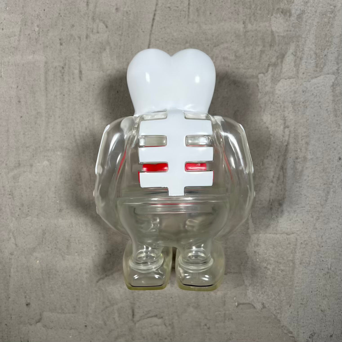 Supreme Bounty Hunter Skull Kun Figurine White (2023) USED x18645