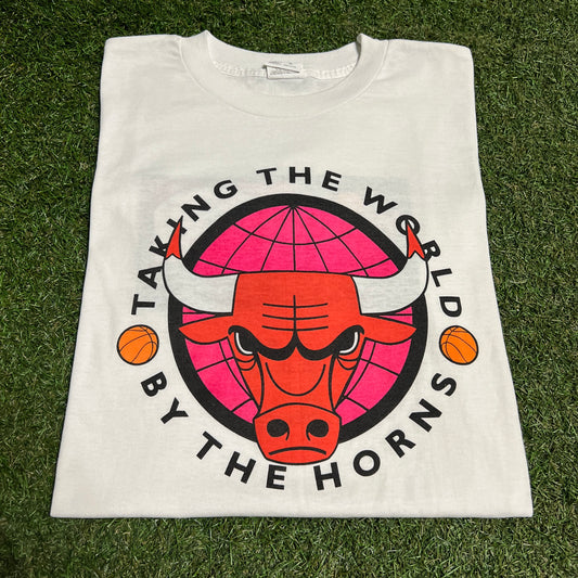 1990s Chicago Bulls White "Bulls by the Horn" Promo Tee Size XL USED v16310