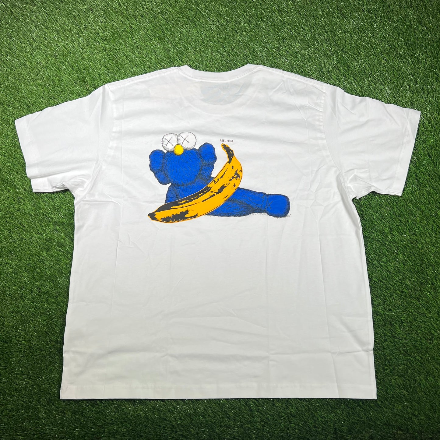 Uniqlo Kaws x Andy Warhol Sesame Street White Tee Size XXL NEW v17308