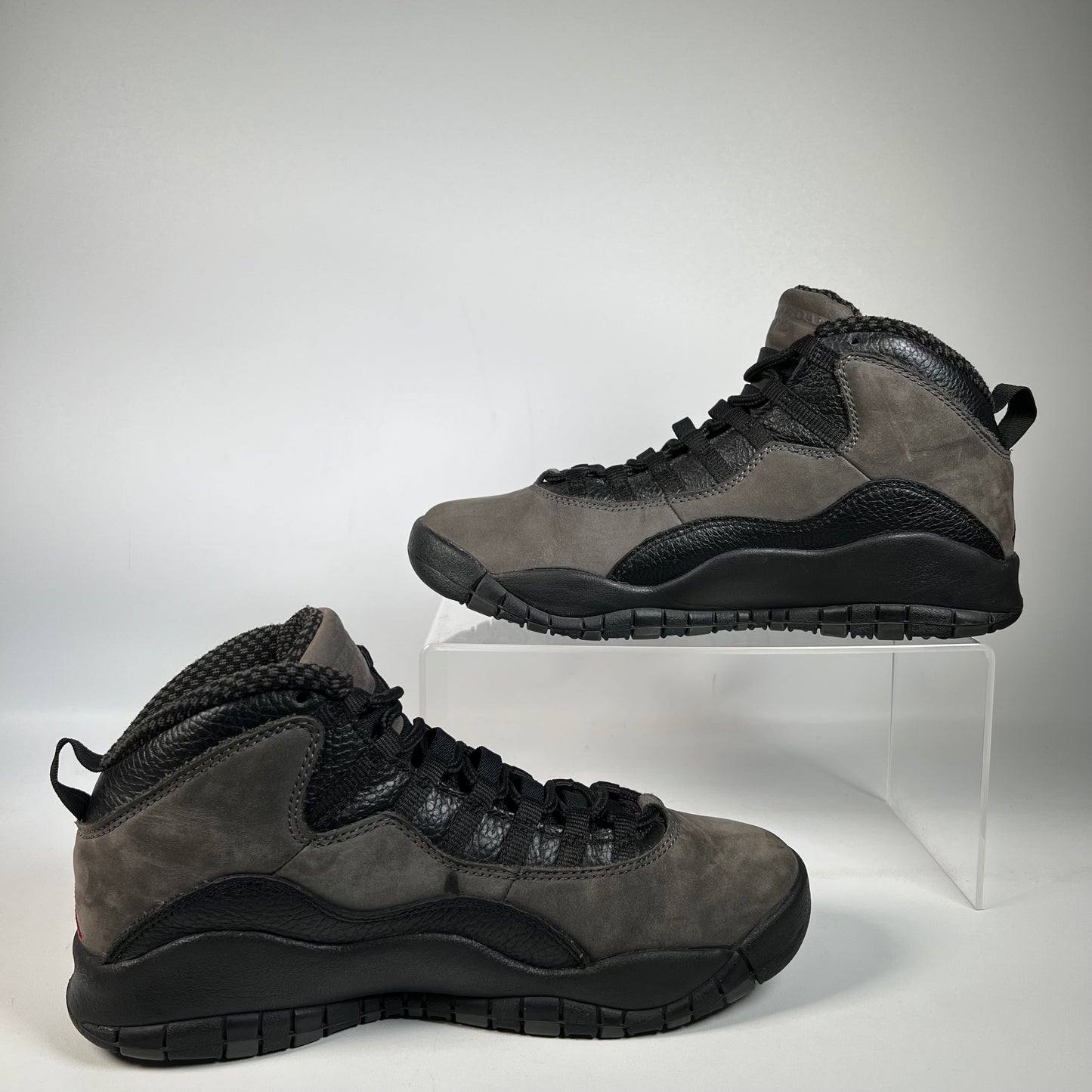 Jordan 10 Shadow (2018) Size 8.5 USED s22513