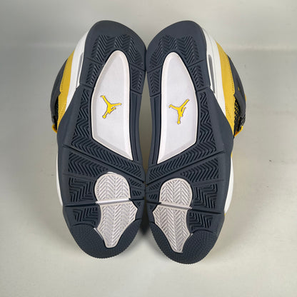 Jordan 4 Lightning (2021) Size 8.5 USED s21091