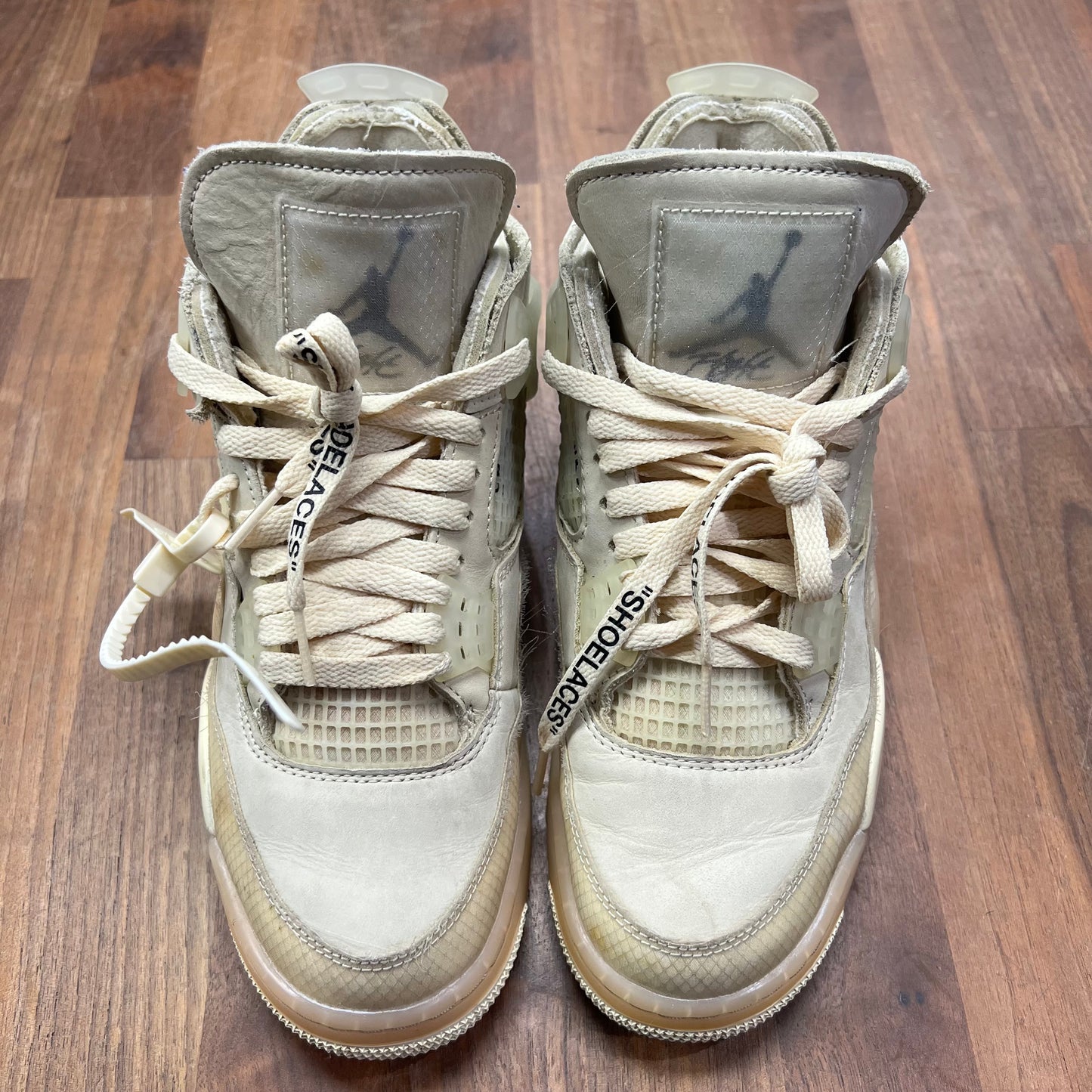 Jordan 4 Off White Sail Size 7.5m / 9w USED s15717