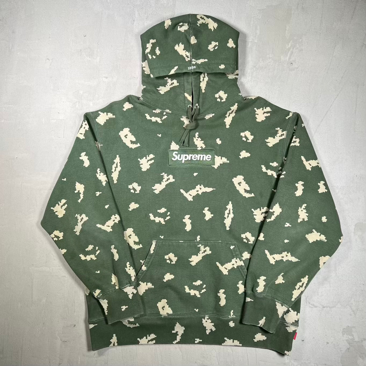 Supreme Box Logo Hoodie Olive Russian Camo (2021) Size Large USED x18970