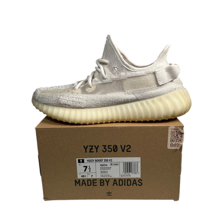 Yeezy 350 Bone Size 7.5 USED s17485