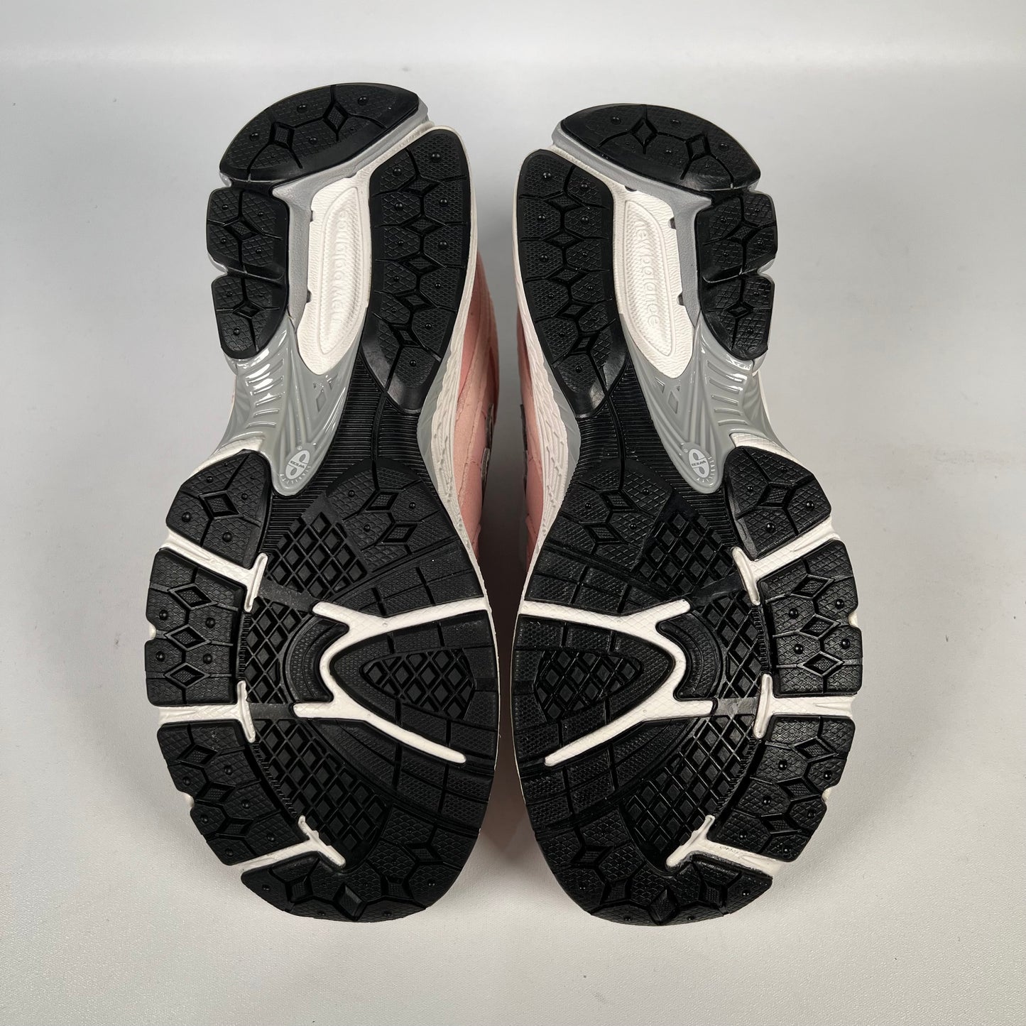 New balance 2002r pink sand Size 5 NEW s11990