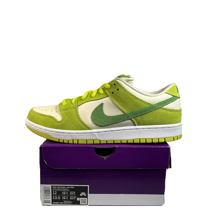 Nike SB Dunk Low Green Apple (2022) Size 12 USED s23184