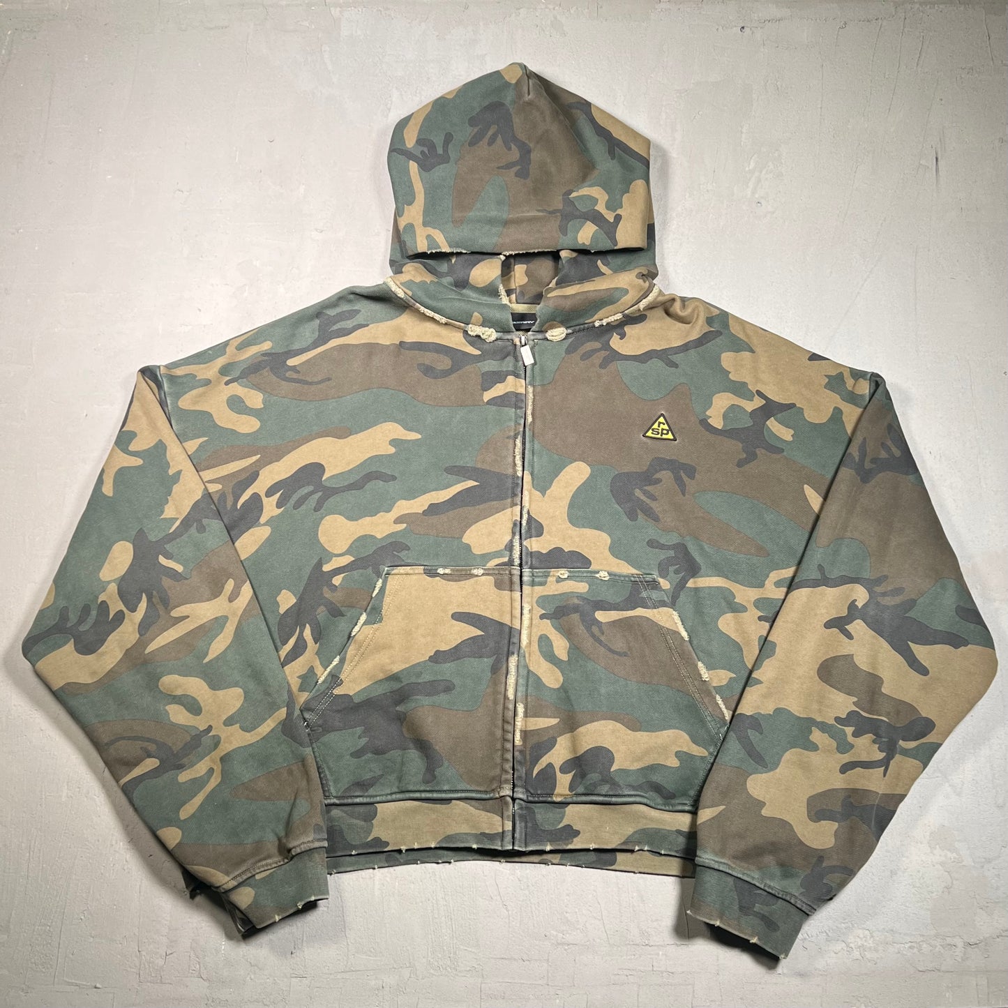 GV Gallery Raspberry Hills Camo "Rasp" Logo Full Zip Hoodie Size XXL USED x17491
