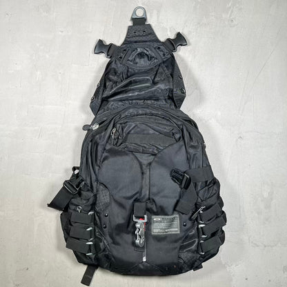 Y2K Oakley Kitchen Sink Backpack Black USED v20286