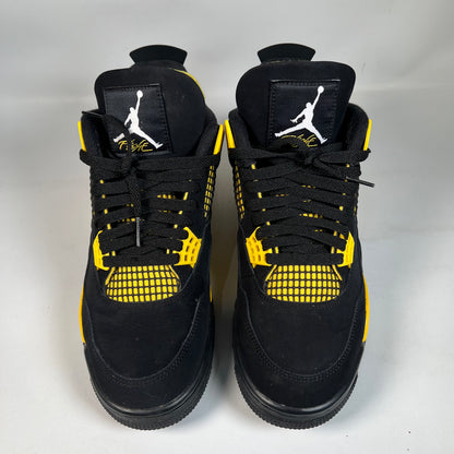 Jordan 4 Thunder (2023) Size 9.5 USED s22188