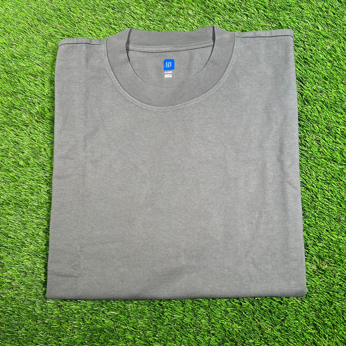 Yeezy Gap Basic Slate Tee Size XL NEW x15791