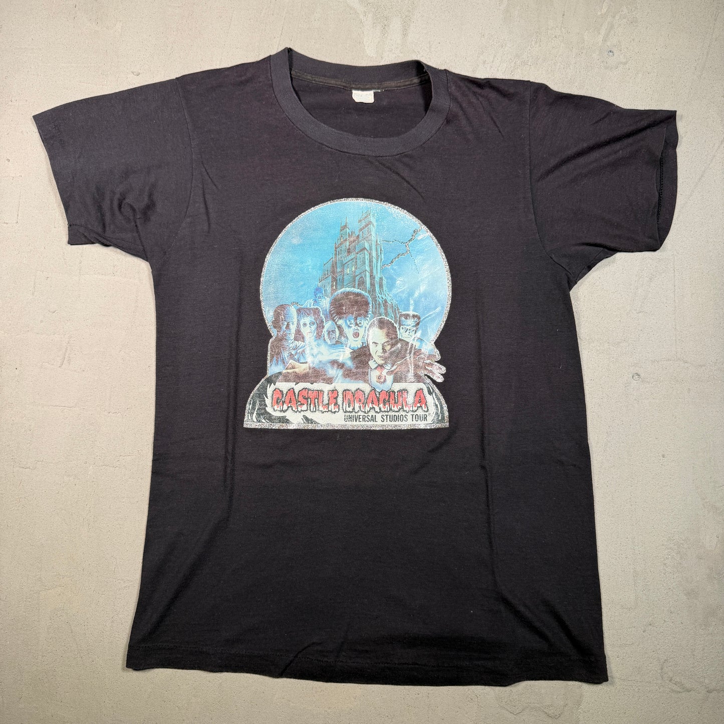 1980s Castle Dracula Univesal Studios Tour Black Tee Size Medium USED v16419