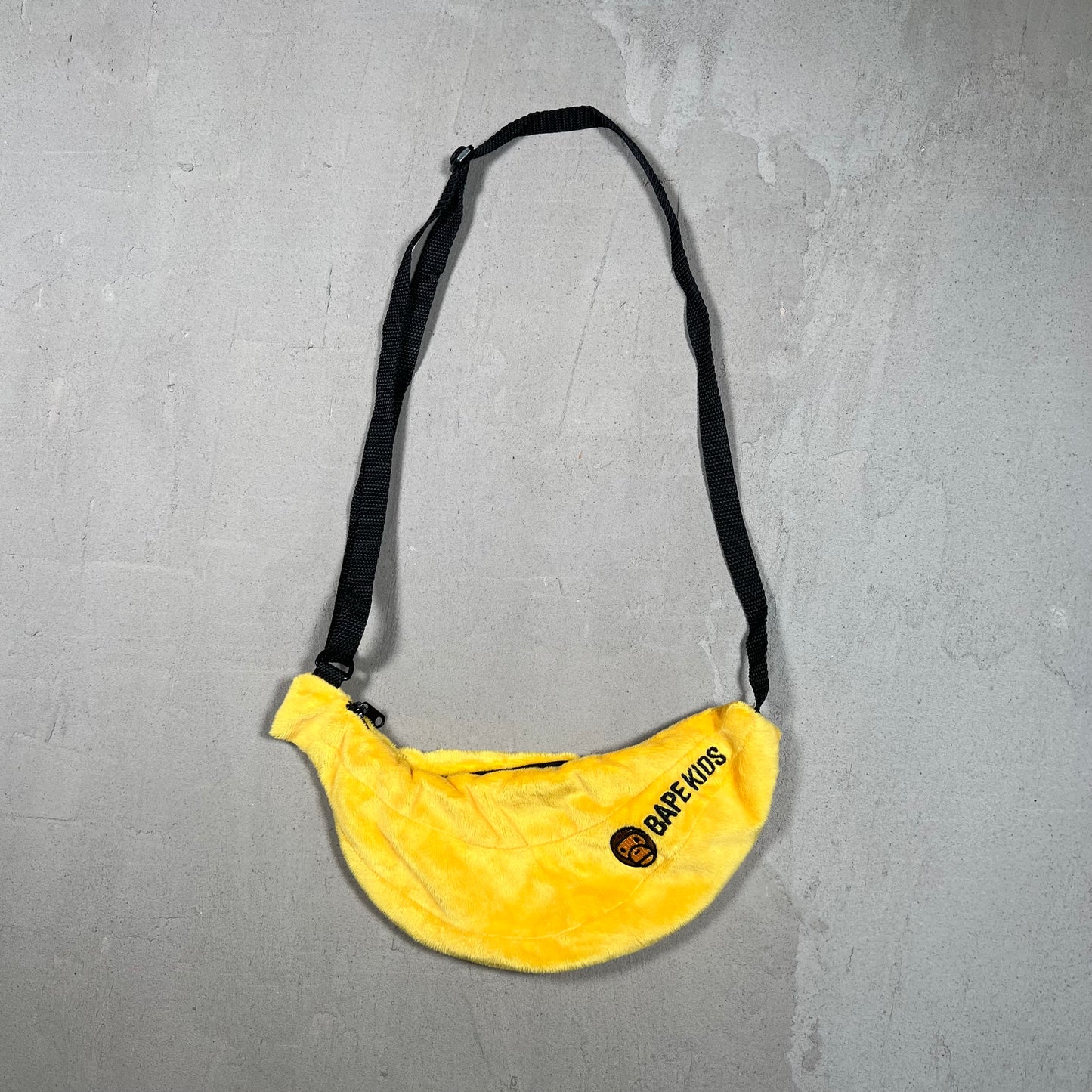 Bape Kids Baby Milo Banana Bag USED x17328