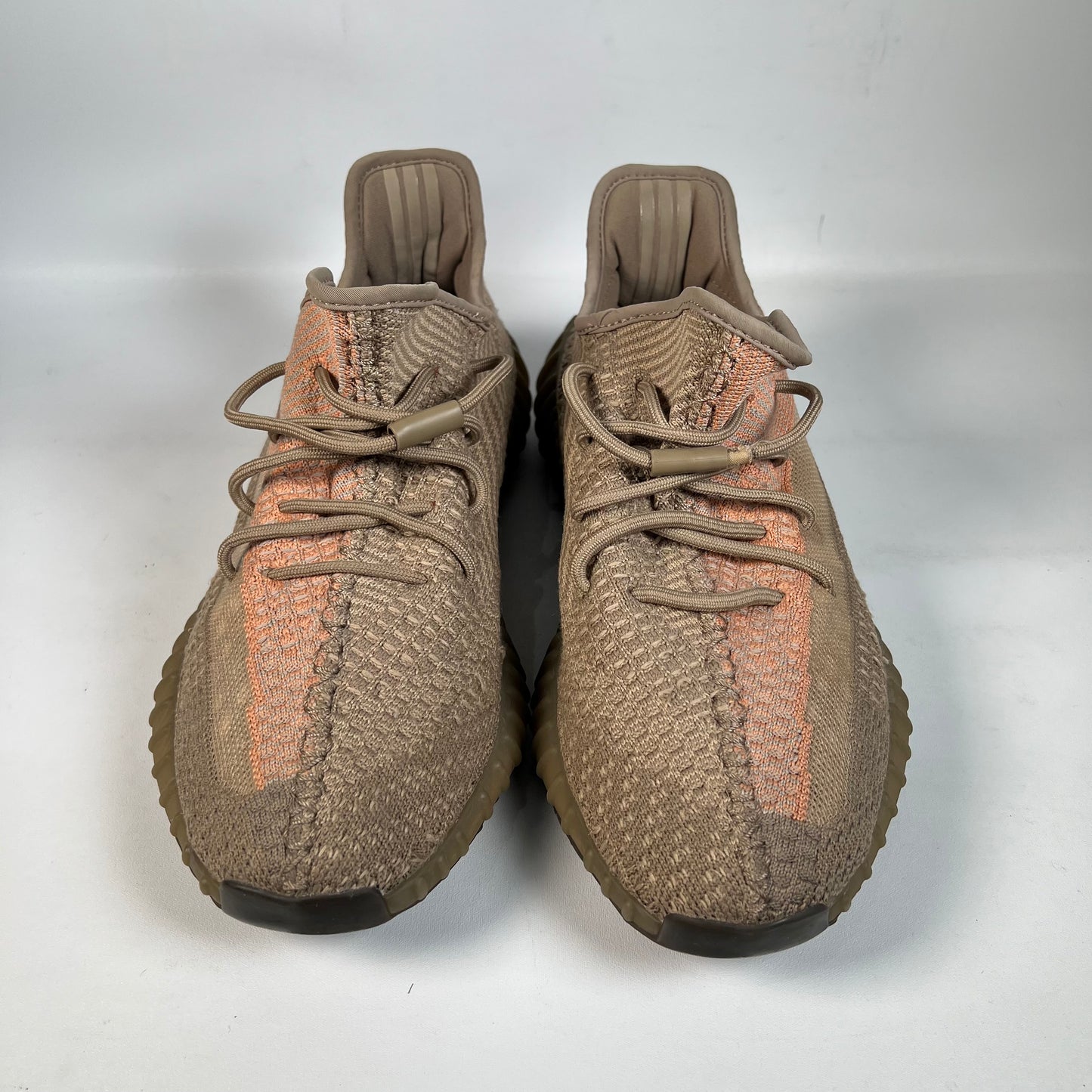 Yeezy 350v2 Sand Taupe (2020) Size 12 USED s22298